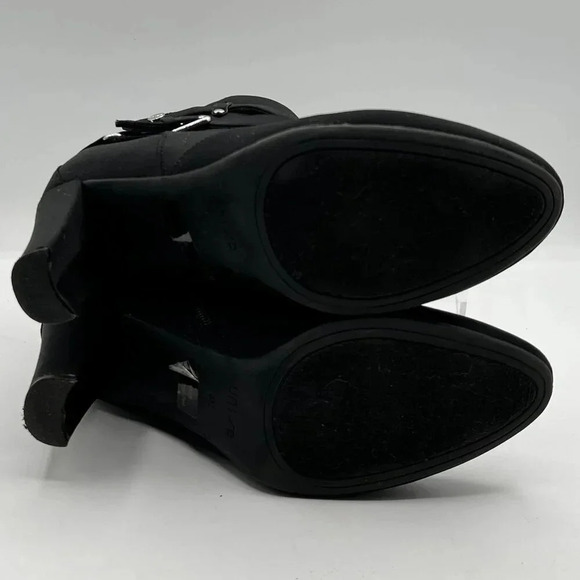 Unisa Unryder Womens 8.5M Black Ankle Bootie Buckle Straps Zip up Biker Boots - Picture 14 of 16